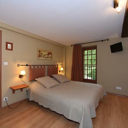 Hotel La Correrie Les Grandes-Armoises Zewnętrze zdjęcie