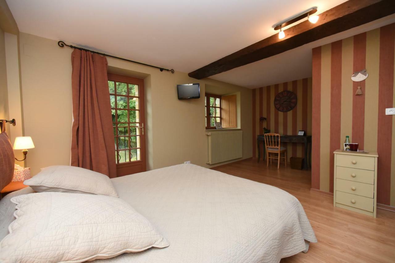 Hotel La Correrie Les Grandes-Armoises Zewnętrze zdjęcie